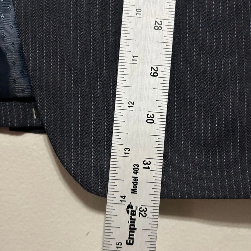 Haggar Suit 40 Jacket 32x30 Slacks Blue Pinstripe Pleated Classic Formal Wedding - Picture 11 of 16